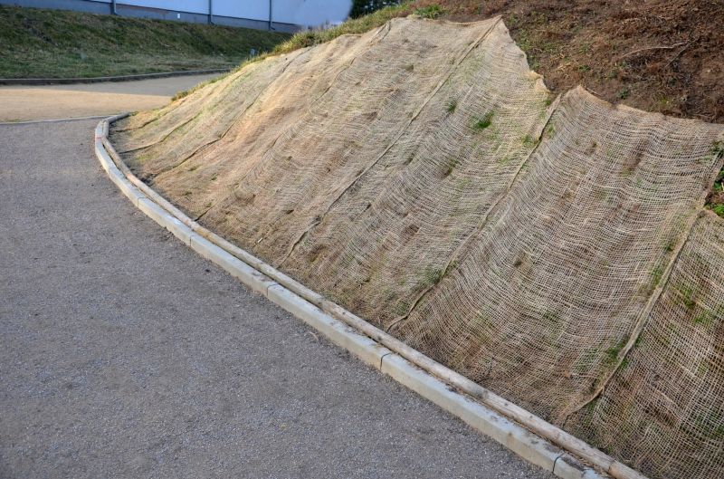 Mulch Fabric Installation