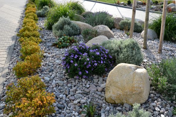 Decorative Rock Installation in Bradenton